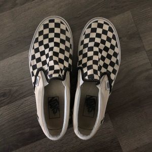 checkered vans